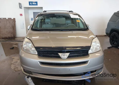 2005 Toyota Sienna Xle z USA, uszkodzony, nr VIN 5TDZA22C95S234505